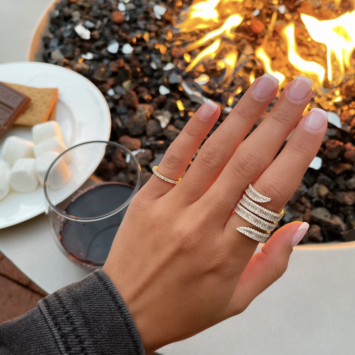 Round and Baguette Diamond Spiral Ring